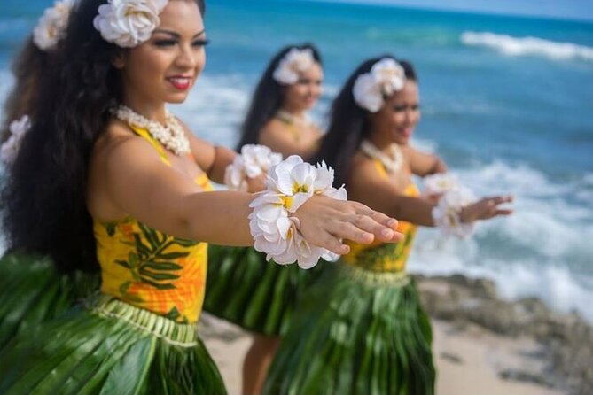 Germaine's Luau gallery image 2