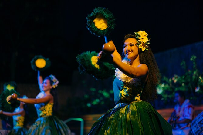 Paina Waikiki Luau in Waikiki, Oahu